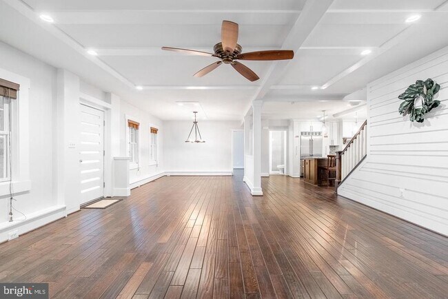 Foto del edificio - 4110 Cherry Hill Rd