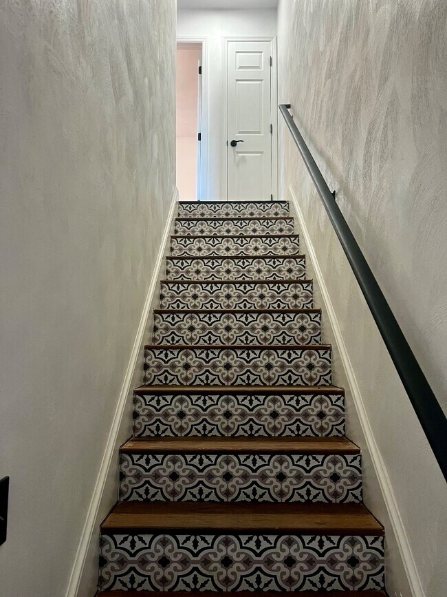 Foto del edificio - 820 Whitney Ave NW