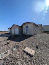 Building Photo - 760 Garden Pl