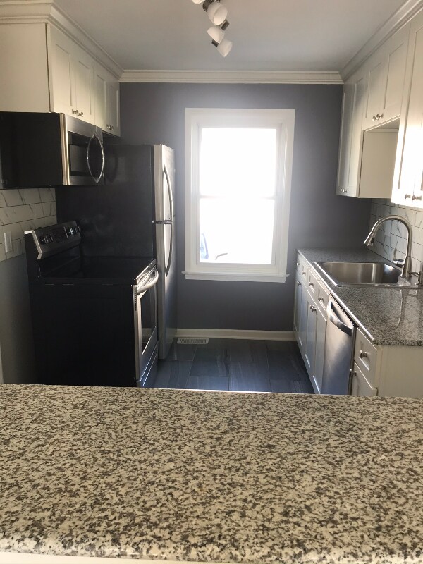 Foto del edificio - 84 Duluth Ave