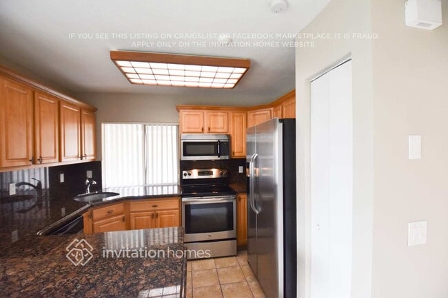 Building Photo - 1282 Seagrape Cir