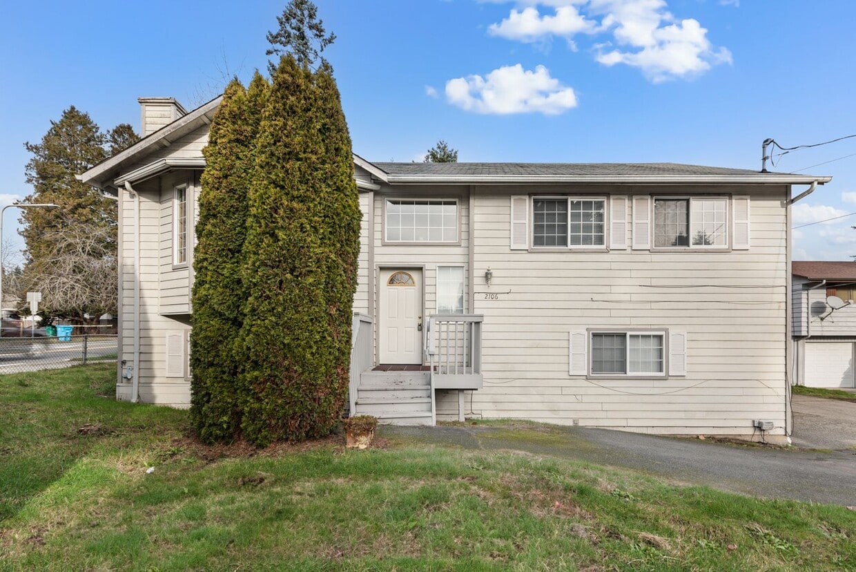 Newly remodel 4 bed 3 bath home in Shoreline - Newly remodel 4 bed 3 bath home in Shoreline