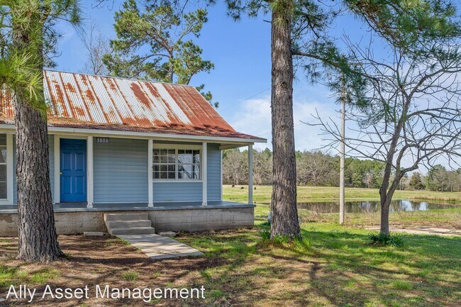 Building Photo - 3 br, 1 bath House - 3806 Bledsoe Rd.