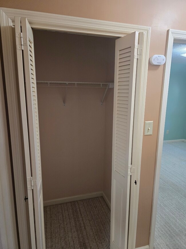 Foto del edificio - 4463 Ellis Cir NW