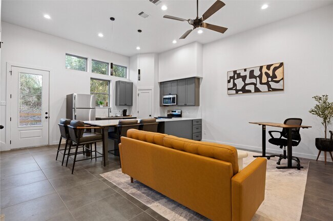 Building Photo - 13111 Wild Orchid Ln