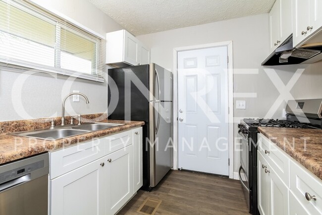 Building Photo - MOUNT HEALTHY CSD 3BD 1.5 Bath