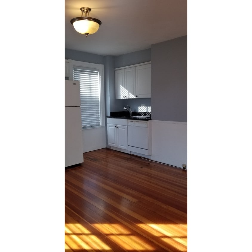 154 Granite St, Quincy, MA 02169 Apartments in Quincy, MA