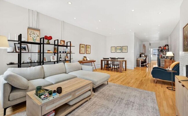 Building Photo - 1 bedroom in New York NY 10011