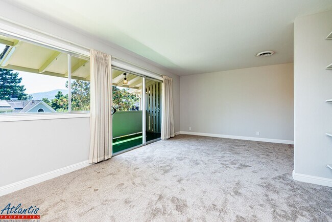 Building Photo - Los Gatos Condo | Central A/C | Utilities Included