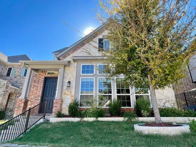 Building Photo - 8213 Bethpage Dr