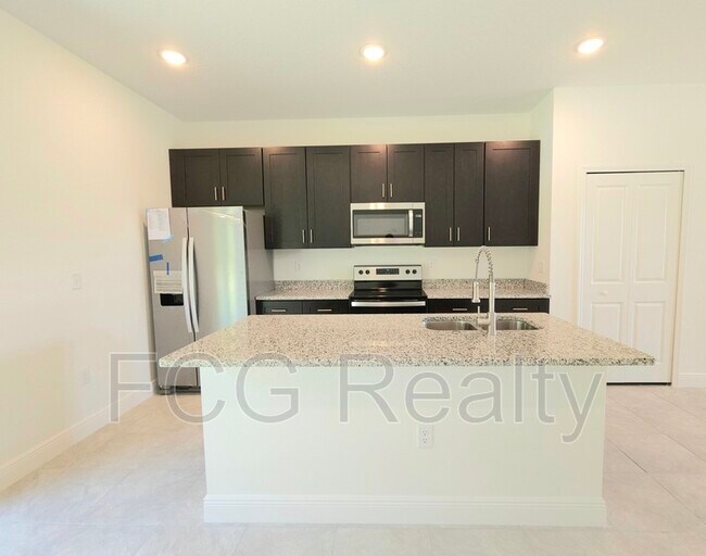 Foto del edificio - 5383 SW 150th Lane Rd