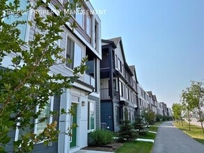 Building Photo - 20938 Seton Way SE