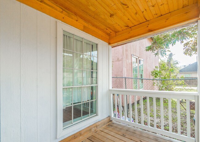 Foto del edificio - 3002 Kirk St