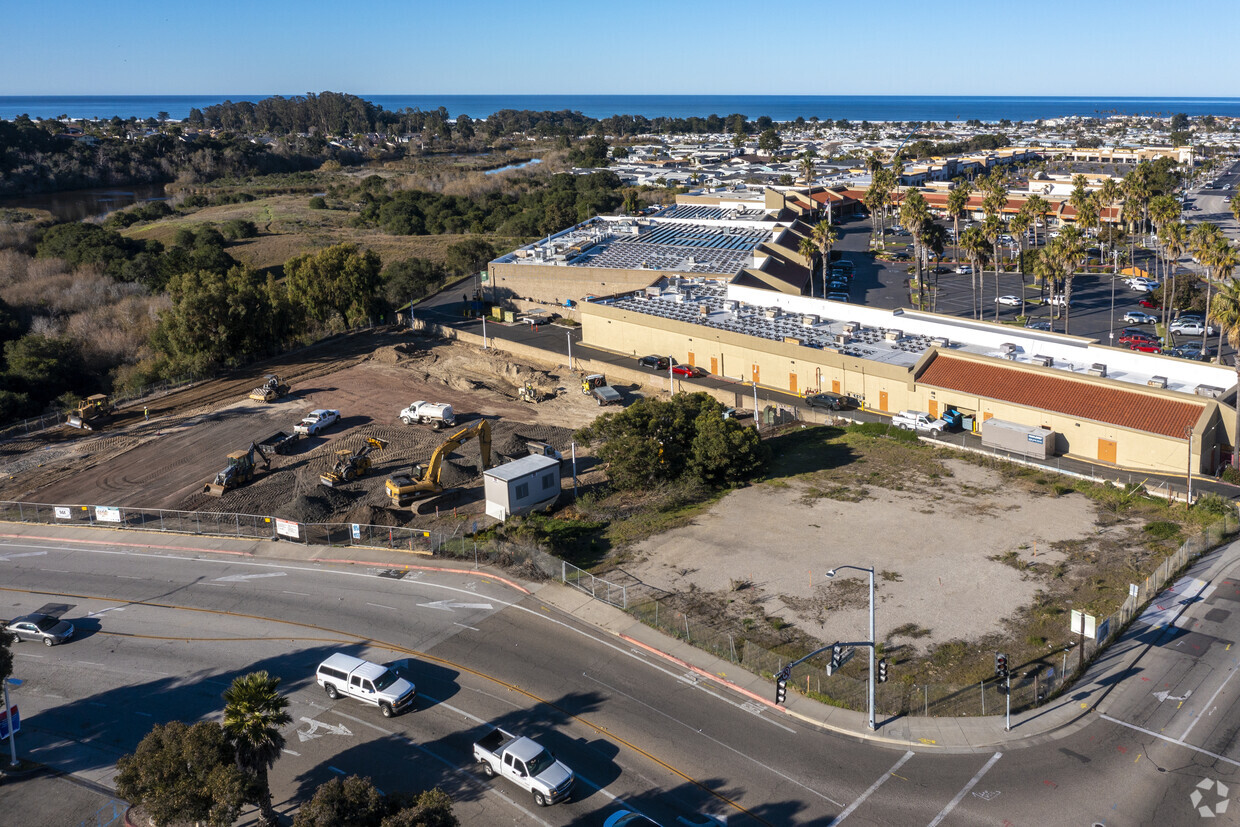 Construction 2/2022 - Pismo Terrace