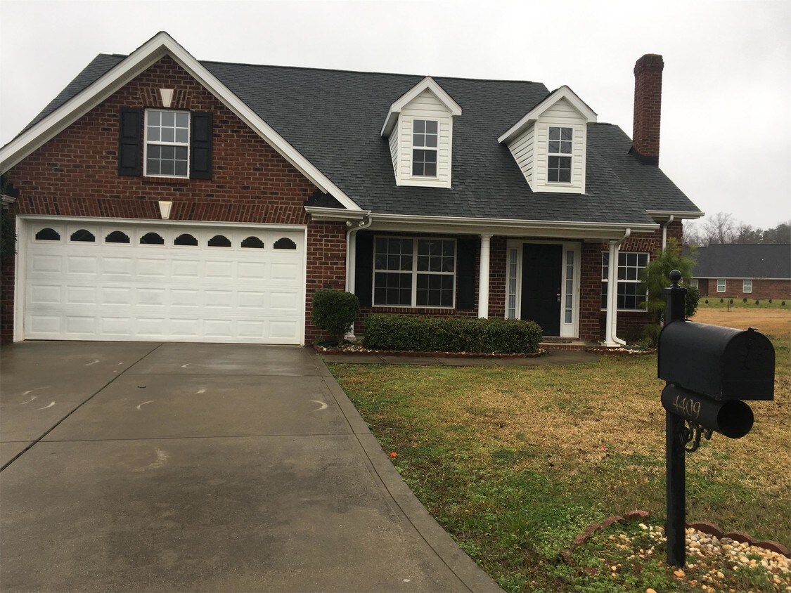 4409 Gwen Hartis Court, Monroe, NC 28110 House for Rent in Monroe, NC