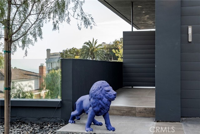 Foto del edificio - 1489 Stebbins Terrace