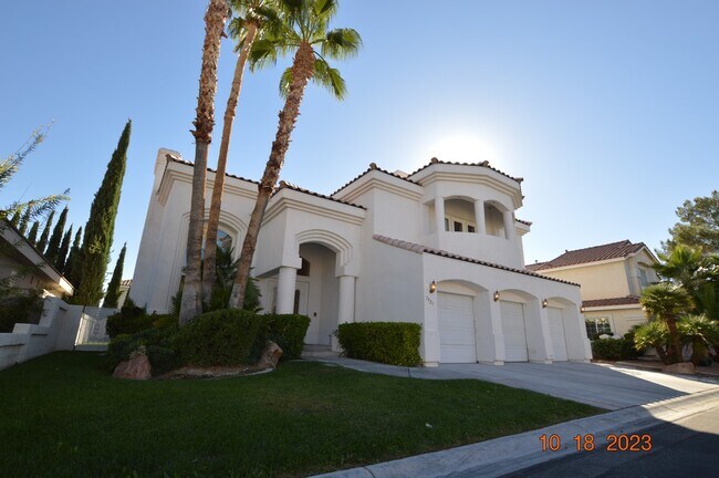 Building Photo - 7921 Marbella Cir