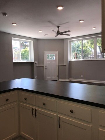 Foto del edificio - 2734 W 18th St