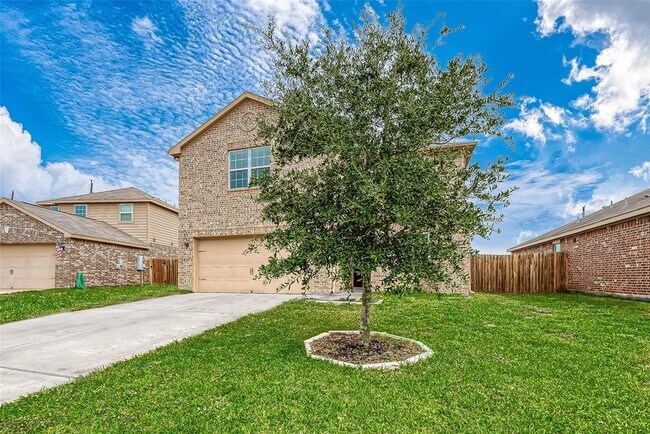 Building Photo - 9411 Sky Blue Dr