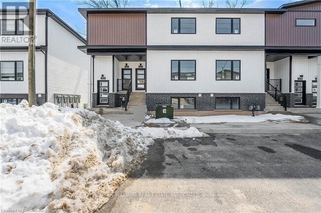 Photo du bâtiment - 4263-4263 Fourth Ave