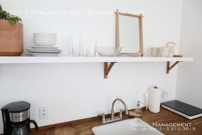 Foto del edificio - Beautiful Studio Apartment with Kitchenette