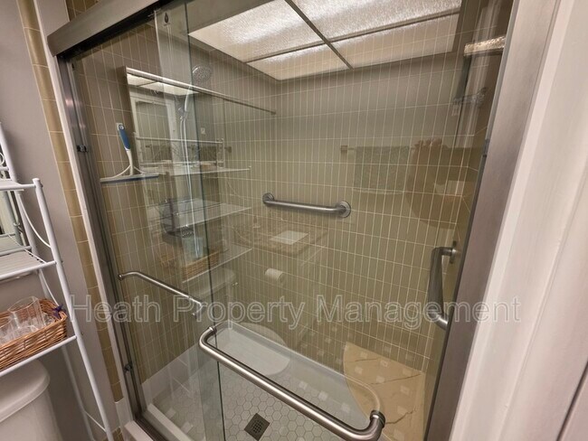 Photo - 1012 Pearce Dr Apartment