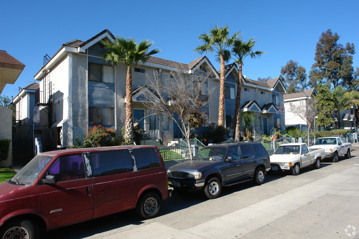 Primary Photo - Burnett Park Apartment Homes