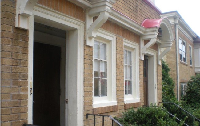Building Photo - 232 S Broad St