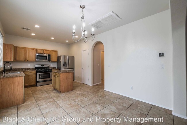 Building Photo - 4 br, 4 bath House - 10155 Haymarket Peak Ave