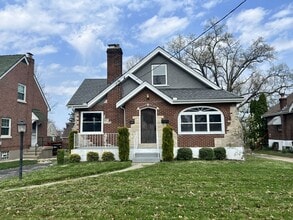 Building Photo - 5194 Sidney Rd