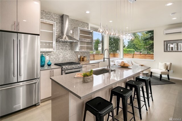 Foto del edificio - 7361 24th Ave NW