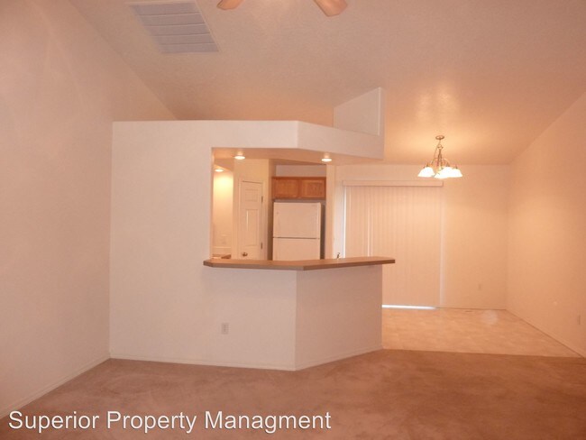 Building Photo - 16635 Smoky Mountain Ave