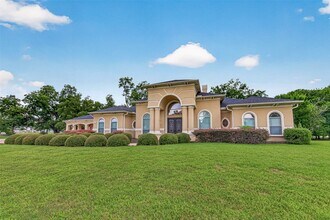 Building Photo - 4011 Westerdale Dr