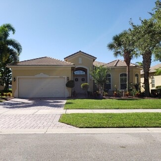 Building Photo - 6140 Santa Margarito Dr