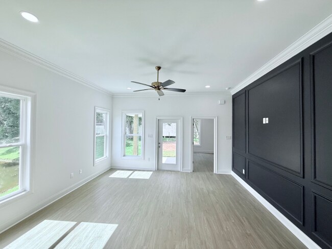 Foto del edificio - 114 Twin Meadow Ln