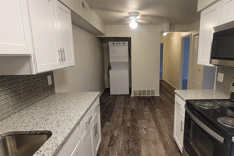 Arbors of Battle Creek Apartments and Town... Apartments 10 Rambling