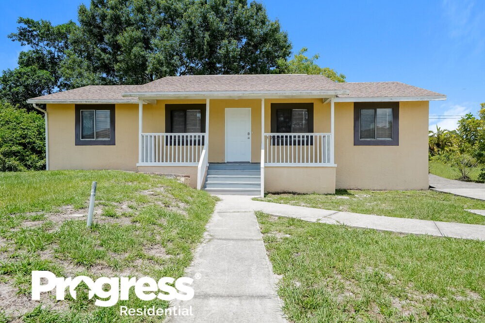 5218 6th St W, Lehigh Acres, FL 33971 House Rental in Lehigh Acres