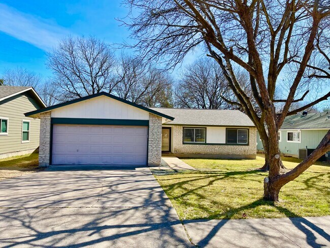 Foto del edificio - 7519 Elderberry Dr