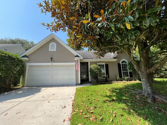 Foto del edificio - Welcome to Beautiful Belle Hall!