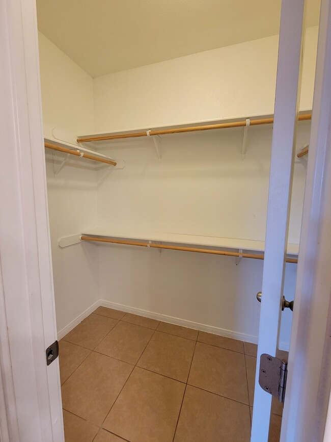 Master Closet - 1204 Cavalry Lane