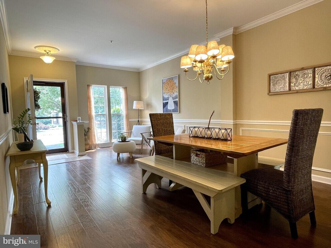 302 Village Way, Chalfont, PA 18914 Townhome Rentals in Chalfont PA