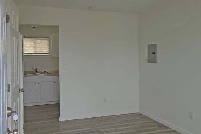 Building Photo - 1161 Benicia Rd