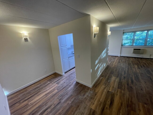 View of kitchen from entry - 27 Northill St