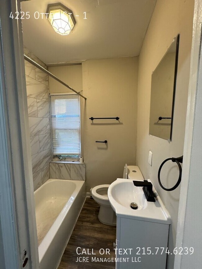 Foto del edificio - 4225 Otter St