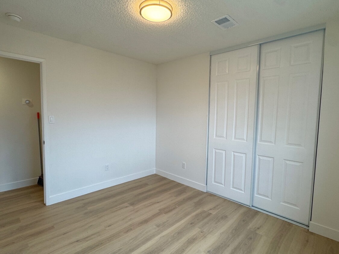 Primary Photo - 900 Severus Dr