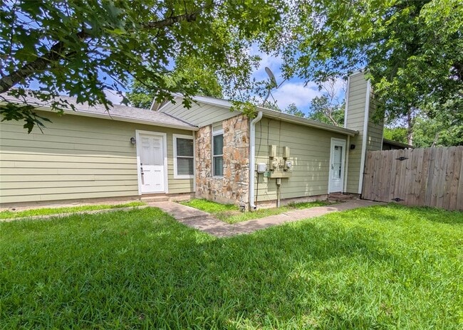 Building Photo - 12601 Turtle Rock Rd