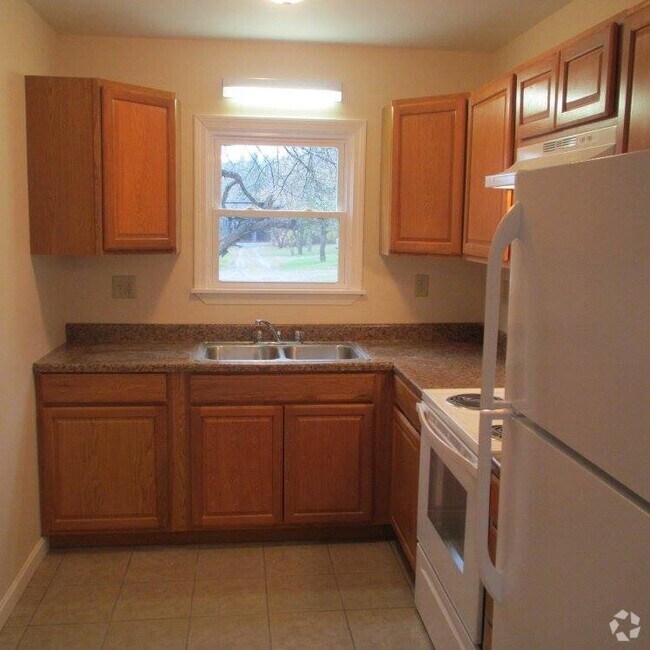 Apartments for rent in Levant ME with Extra Storage 1 Rentals