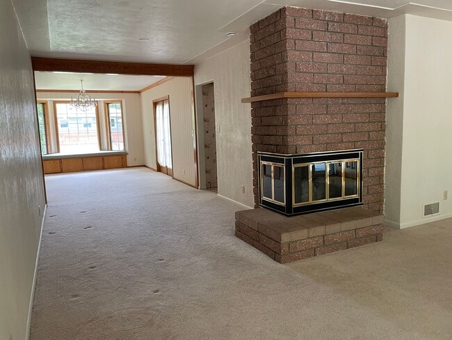 Foto del edificio - 2310 Fox Dr