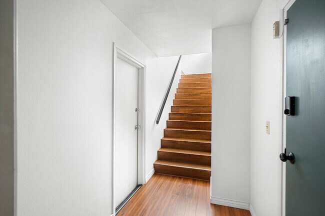 Foto del edificio - 10475 Newhome Ave