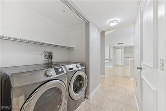 Building Photo - 1210 Wildwood Lakes Blvd